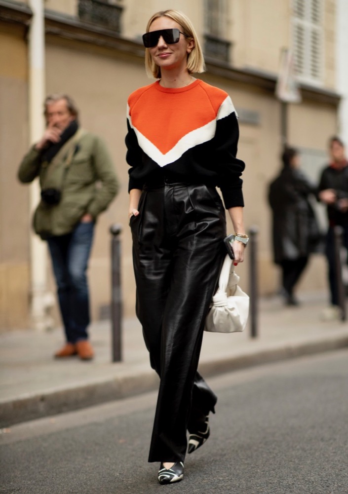 PFW Fall 2022 Street Style #25