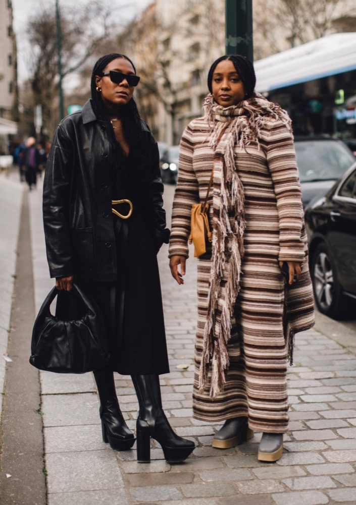 PFW Fall 2022 Street Style #72