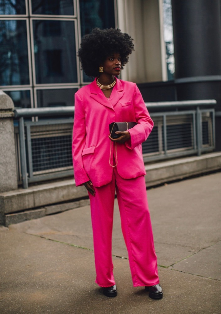 PFW Fall 2022 Street Style #101