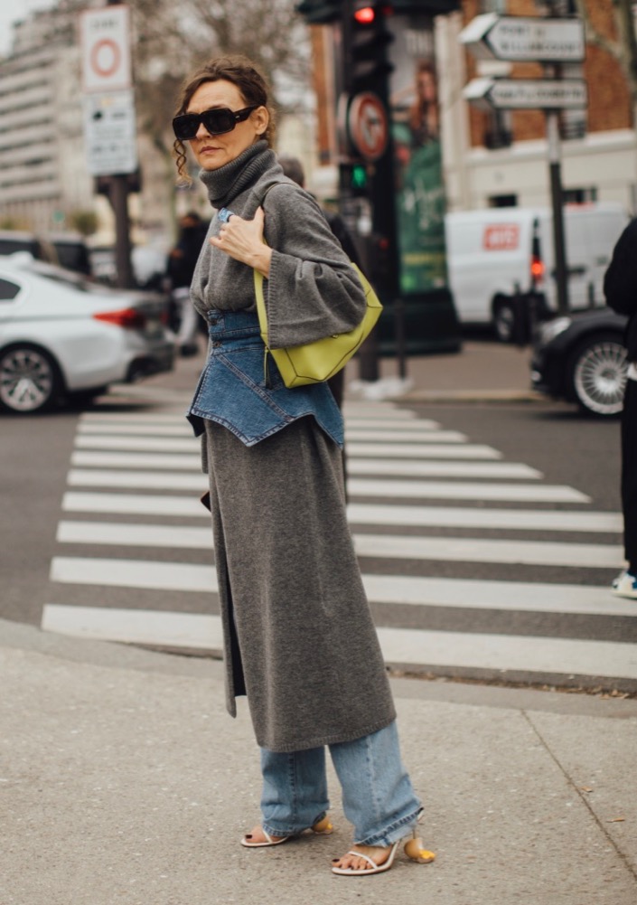 PFW Fall 2022 Street Style #66