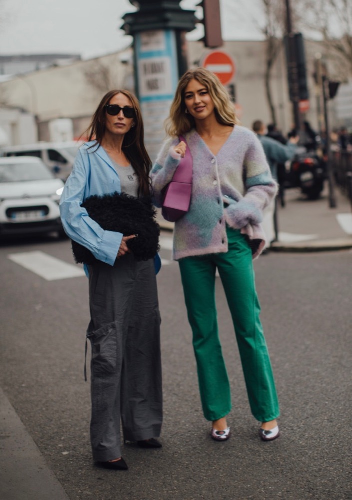 PFW Fall 2022 Street Style #12