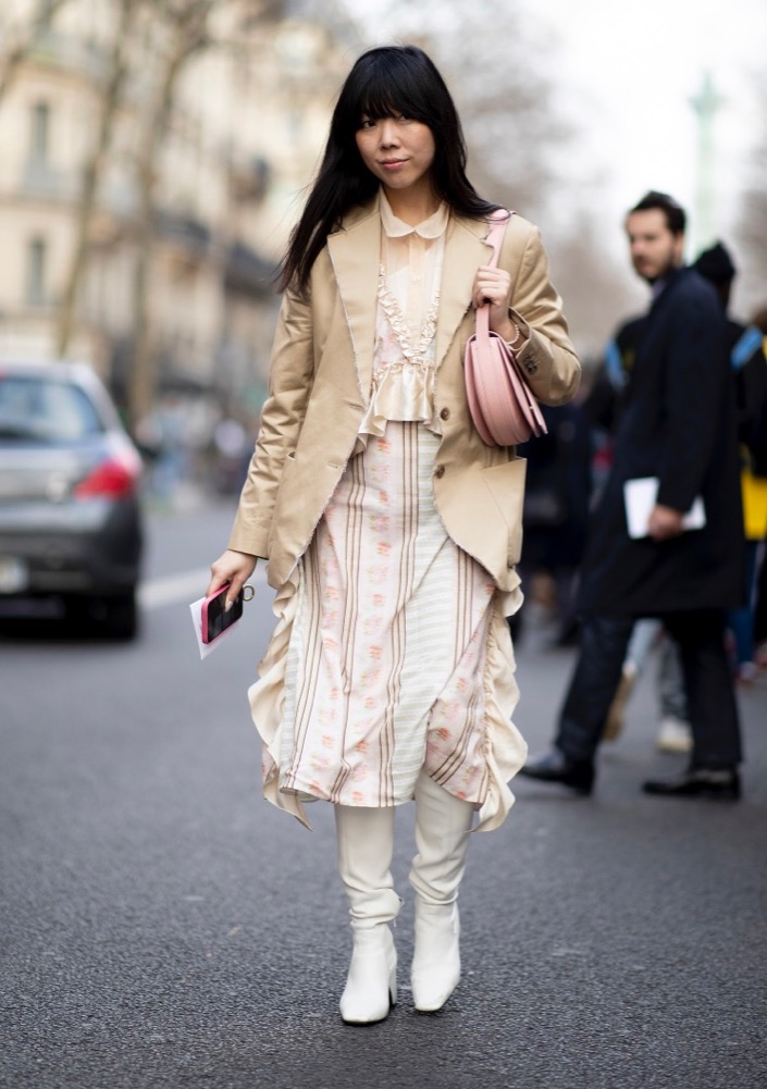 PFW Fall 2022 Street Style #73