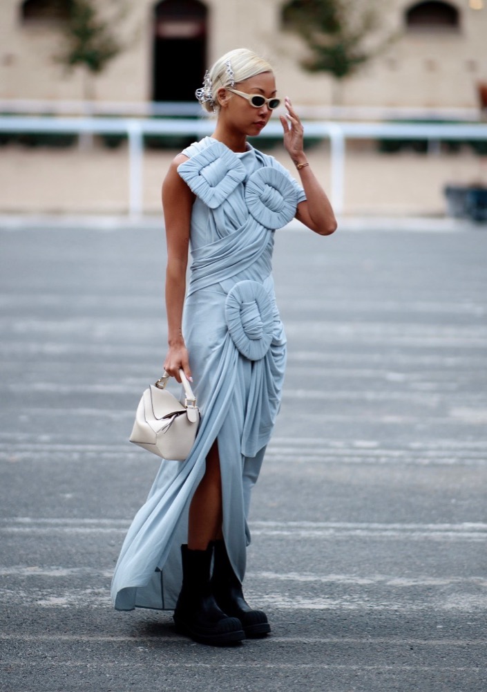 PFW Spring 2022 Street Style #83