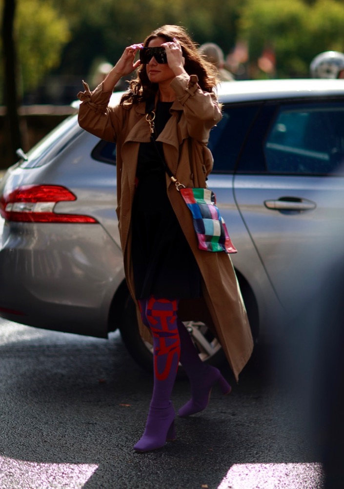 PFW Spring 2022 Street Style #86