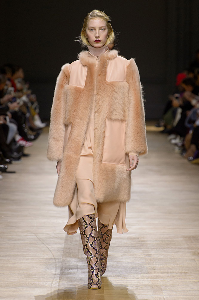 Rochas Fall 2018 #15