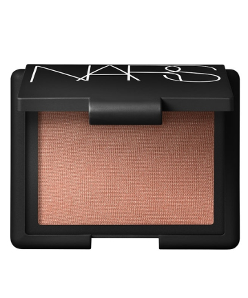 Medium Skin With Warm Undertones: Blush in Apricot