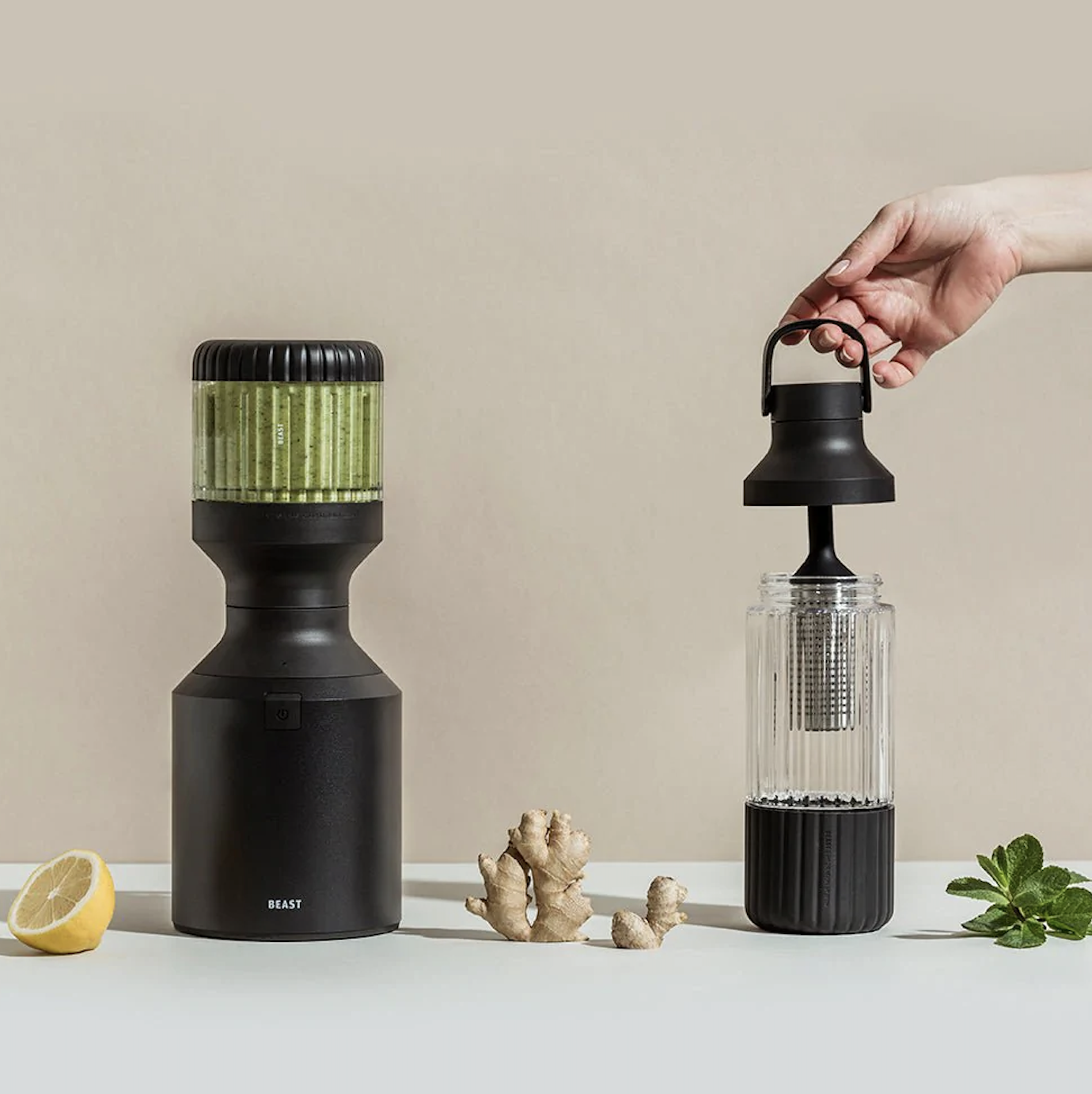 Beast Blender + Hydration System