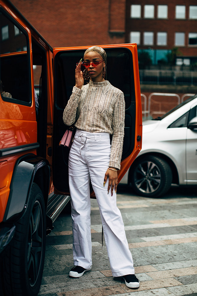 The Women of Men's Fashion Week Street Style, Spring 2019 #3