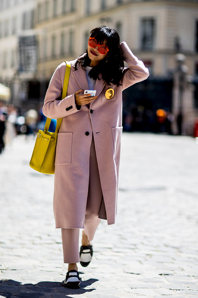 The Women of Men's Fashion Week Street Style, Spring 2019 #74