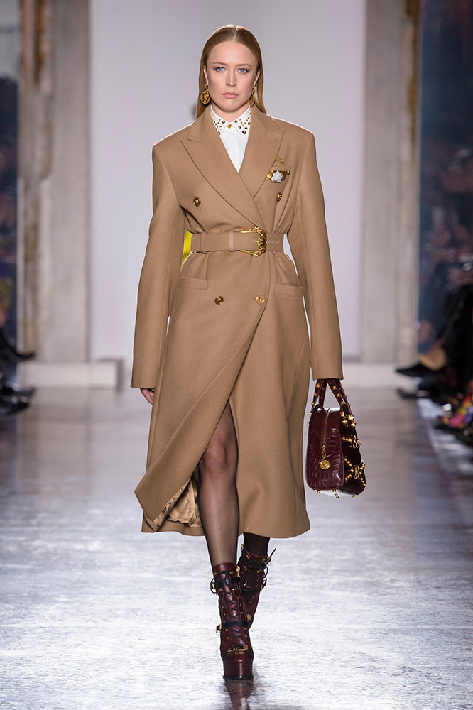 Versace Fall 2018 #5