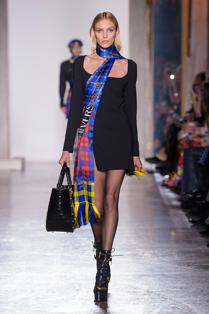 Versace Fall 2018 #12
