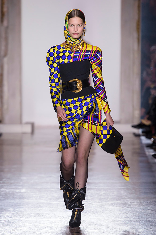Versace Fall 2018 #32