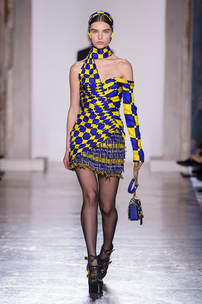 Versace Fall 2018 #34