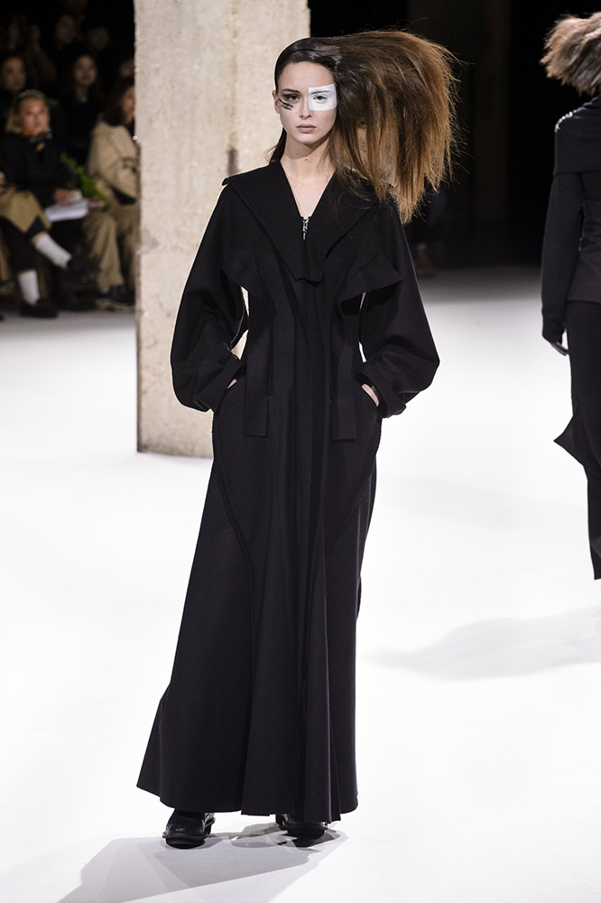 Yohji Yamamoto Fall 2018 #21