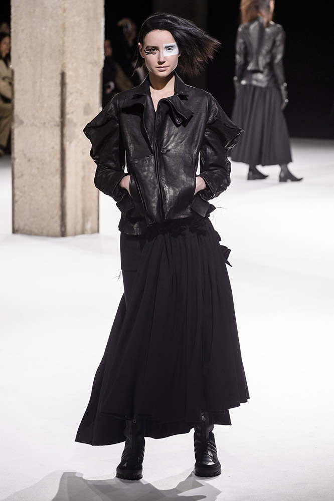 Yohji Yamamoto Fall 2018 #30