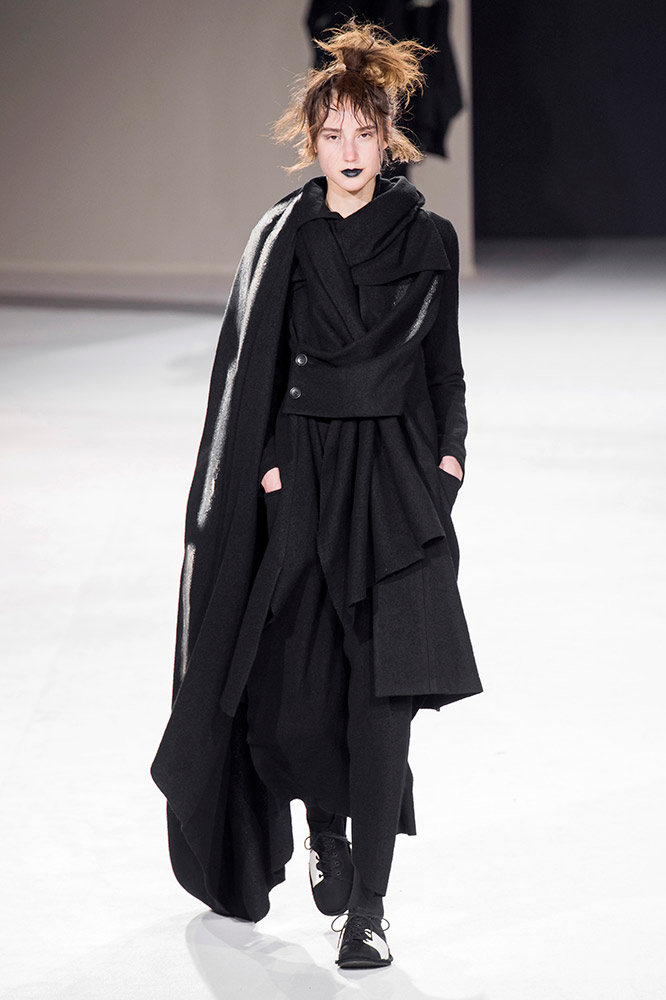 Yohji Yamamoto Fall 2019 #26