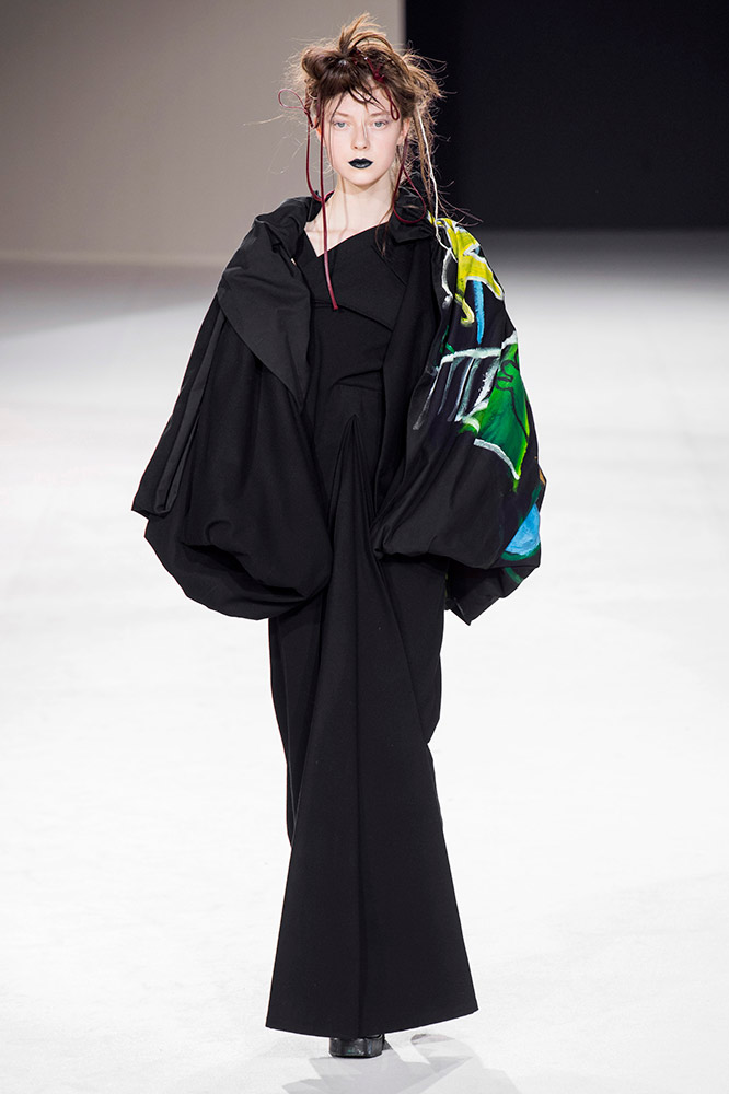 Yohji Yamamoto Fall 2019 #32