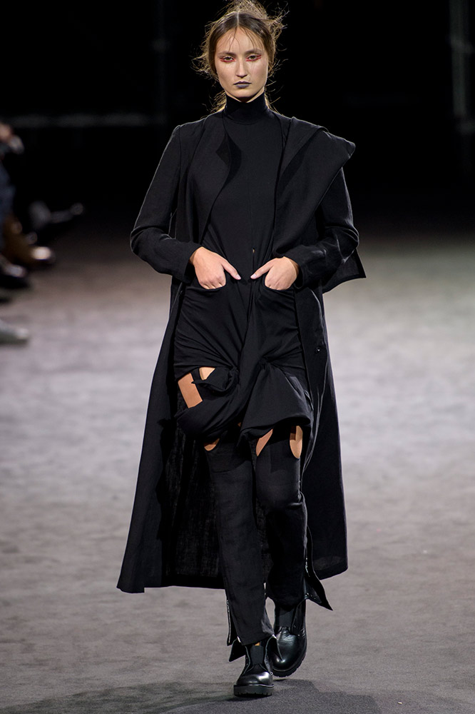 Yohji Yamamoto Spring 2019 #30