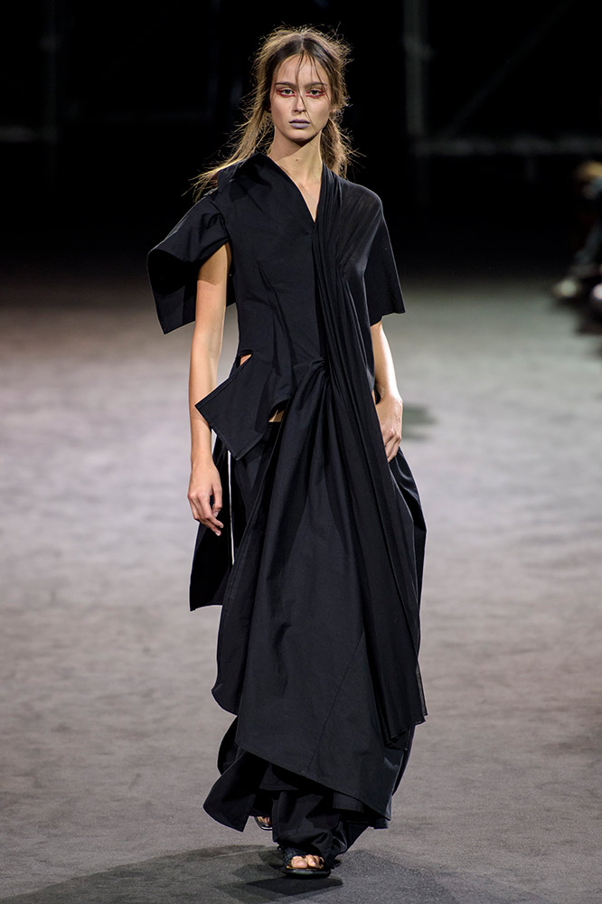 Yohji Yamamoto Spring 2019 #37